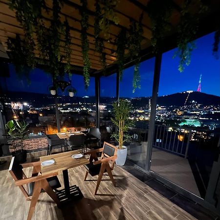 Hotel Livin Tbilisi Exterior photo